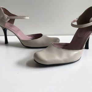 Nine West Heels in the style of Nwabish